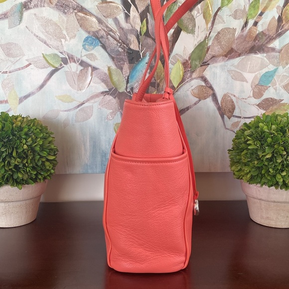 BRIGHTON “PAULINA” CORAL MELON 💯% GENUINE PEBBLED LEATHER SHOULDER TOTE BAG EUC - Picture 12 of 17